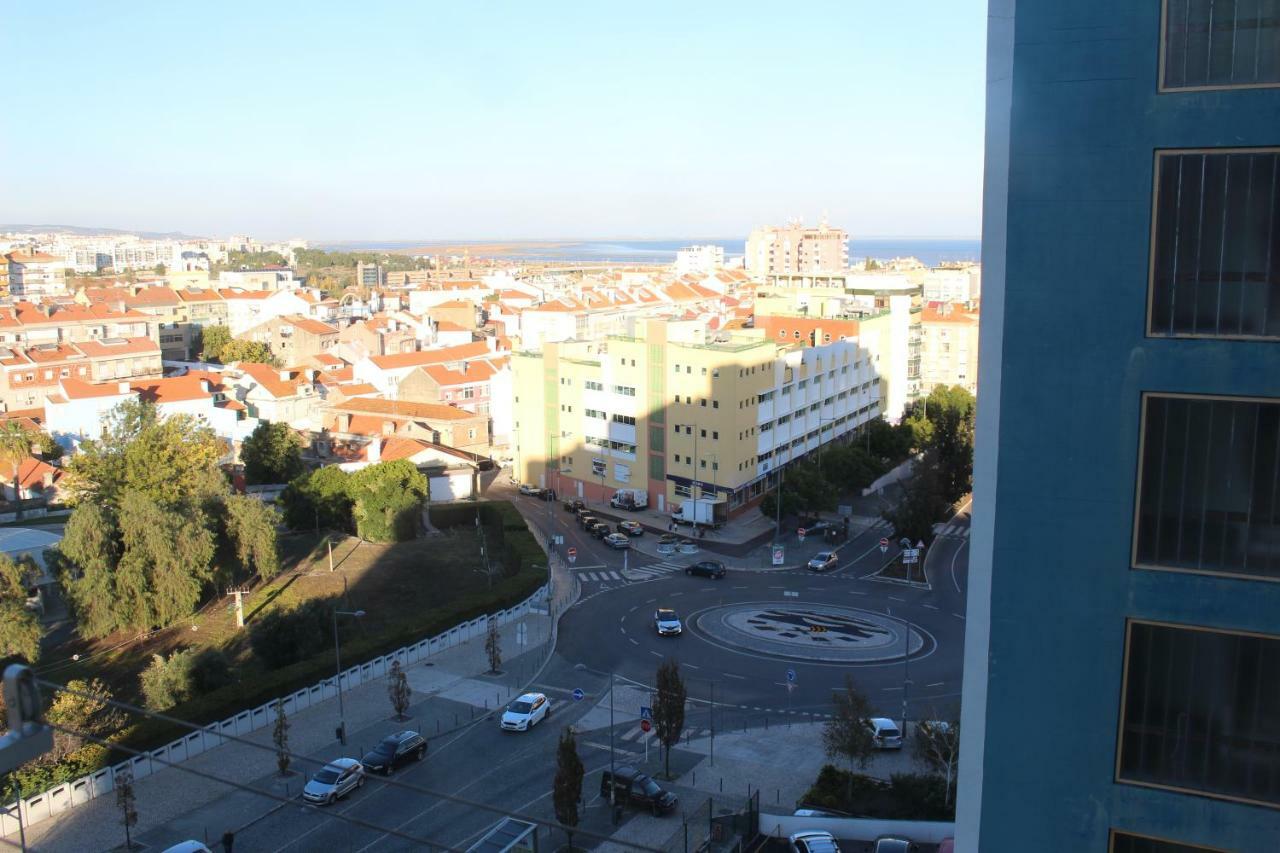 My Apartment In Sacavém المظهر الخارجي الصورة